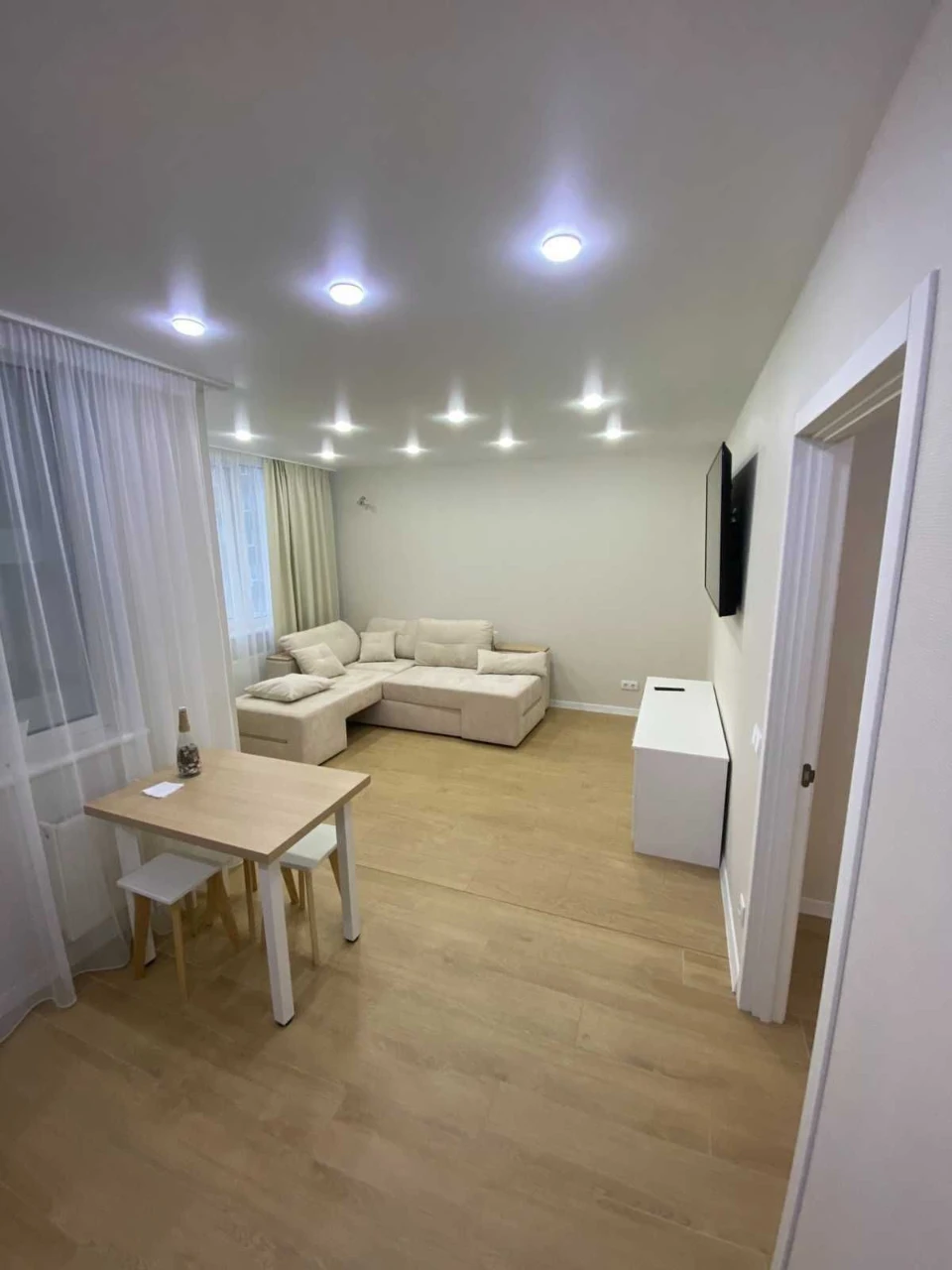 Sale of a comfortable 1-bedroom apartment in the "Atlant" residential complex on