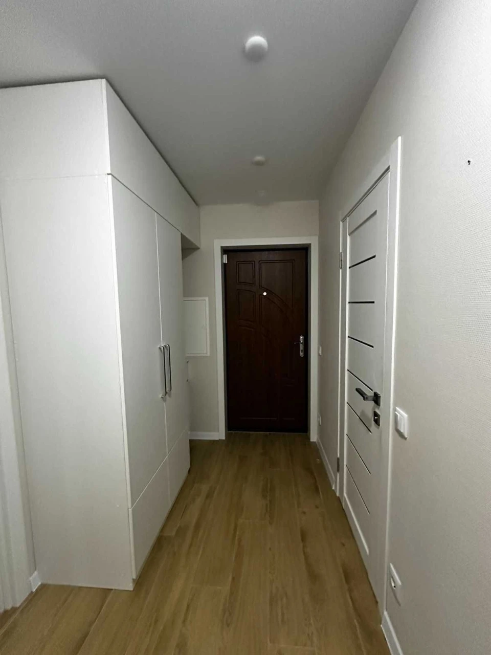 Sale of a comfortable 1-bedroom apartment in the "Atlant" residential complex on