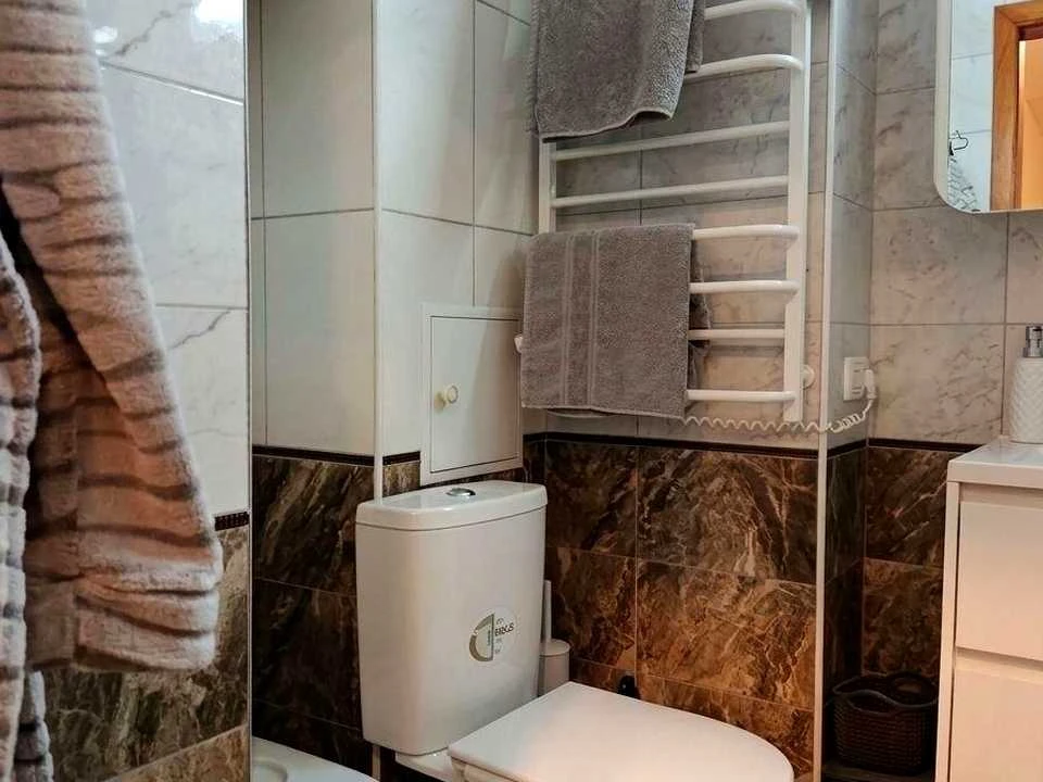 Apartment. Chornih Zaporozhtsi Street (Korenka)