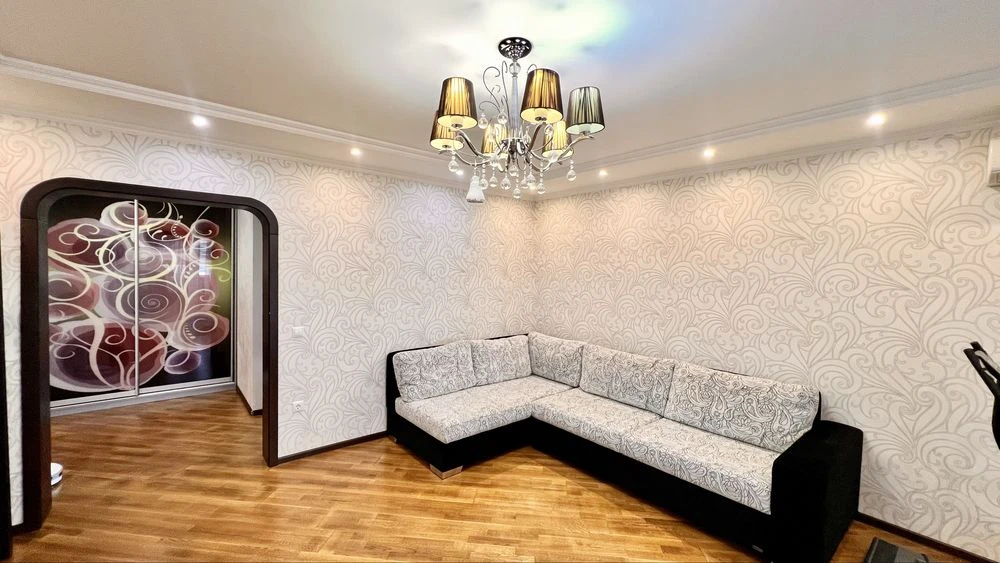 Sale of a 2-bedroom apartment, вул. Москаленка (Krasovsky)