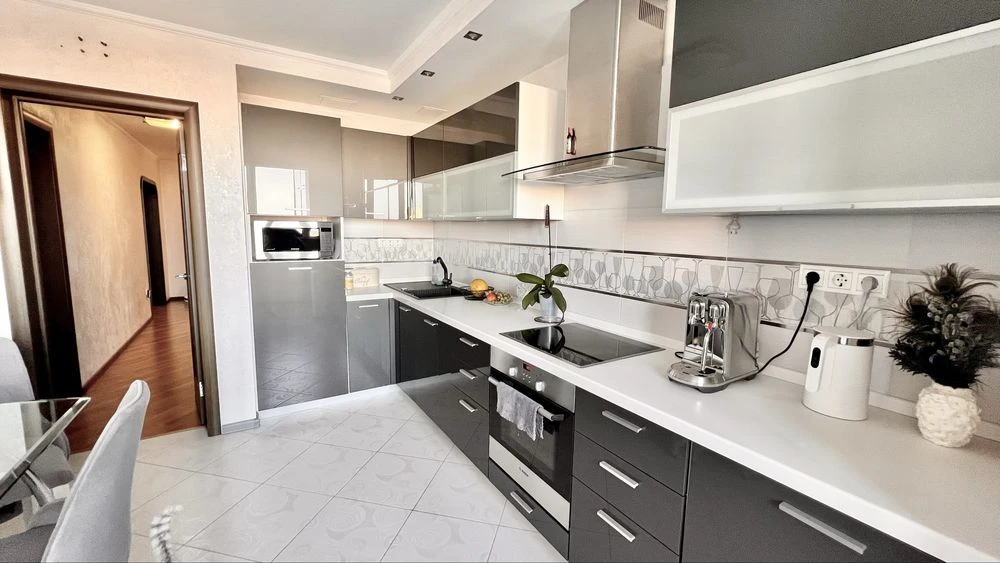 Sale of a 2-bedroom apartment, вул. Москаленка (Krasovsky)