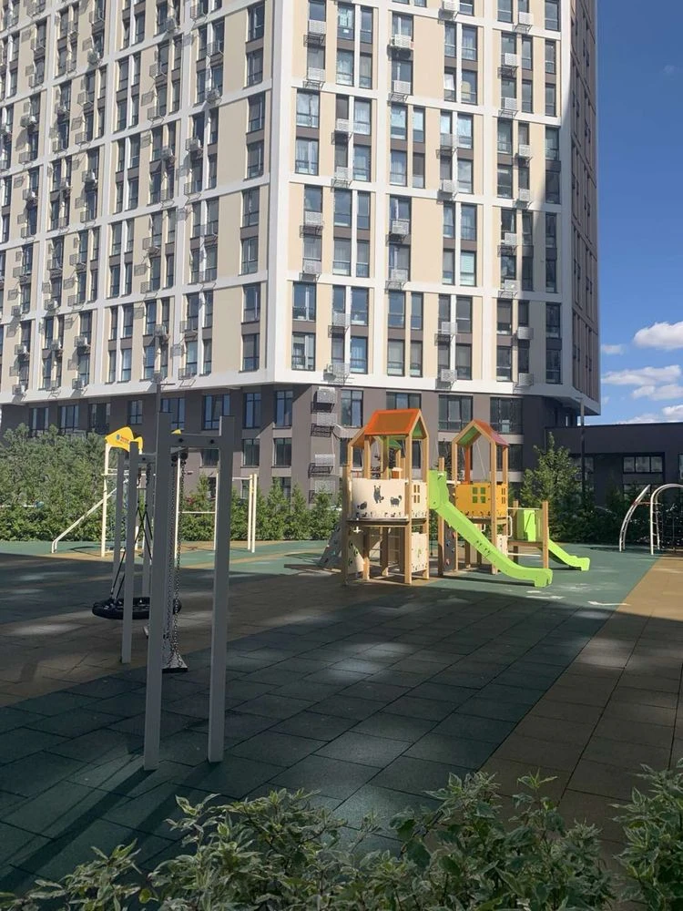 1-bedroom apartment for sale in a modern residential complex Madison Gardens