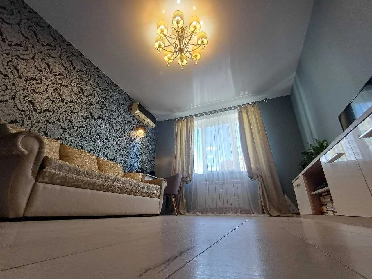 Продажа 1-комнатной квартиры в ЖК "Эдем", Бровары, ул. Павла Чубинского