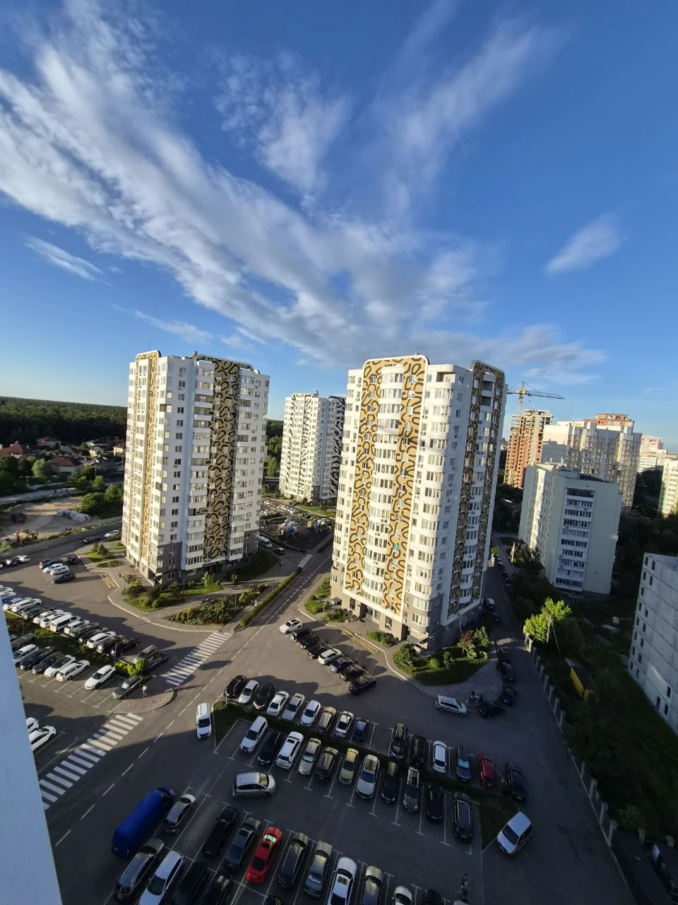 Sale of 1 apartment, 40 sq m, Savanna City residential complex, Sunrise building, 1