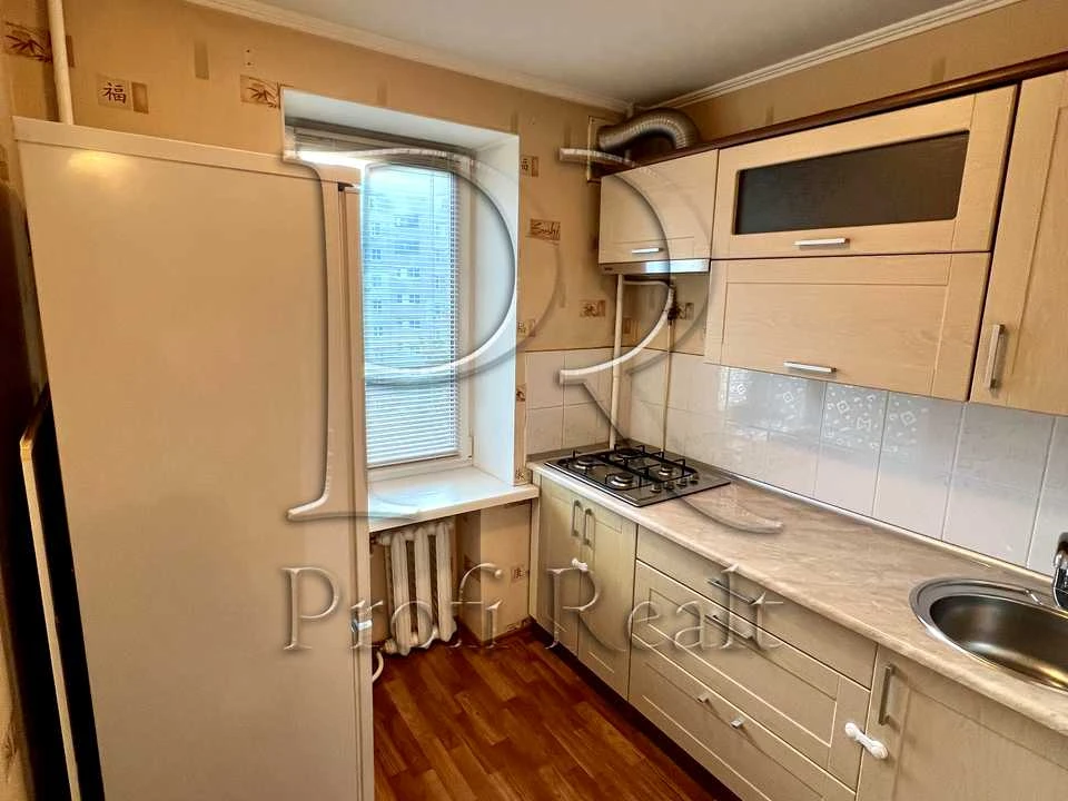 Apartment. Brovary, Nezalezhnosti Blvd. (50 years of October)