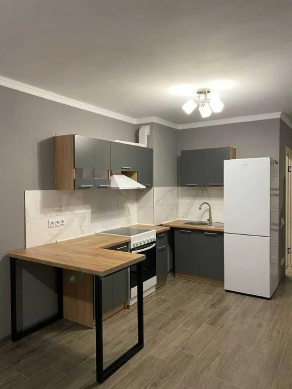 Продаж шикарної 1-кімнатної квартири в ЖК "Атлант" в м. Бров