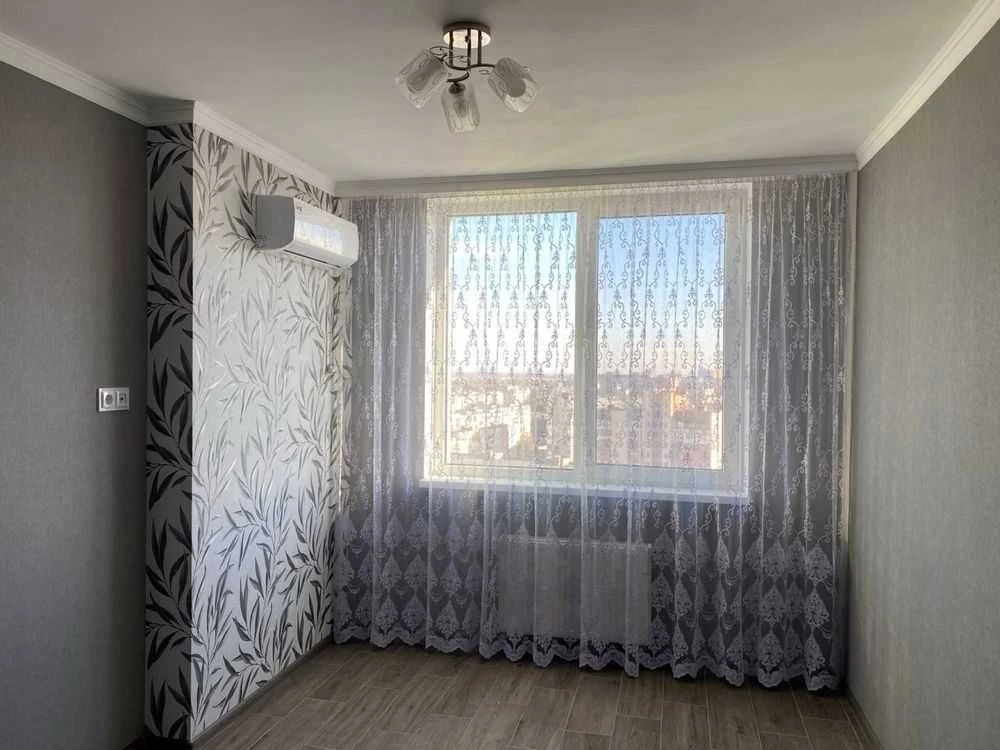 Sale of a luxurious 1-bedroom apartment in the "Atlant" residential complex in the city of Brov