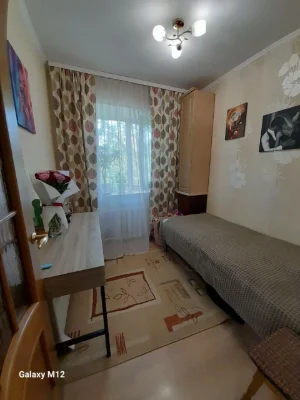 Продам хорошу 3х кімнатну квартиру  в центрі міста по вулиці
