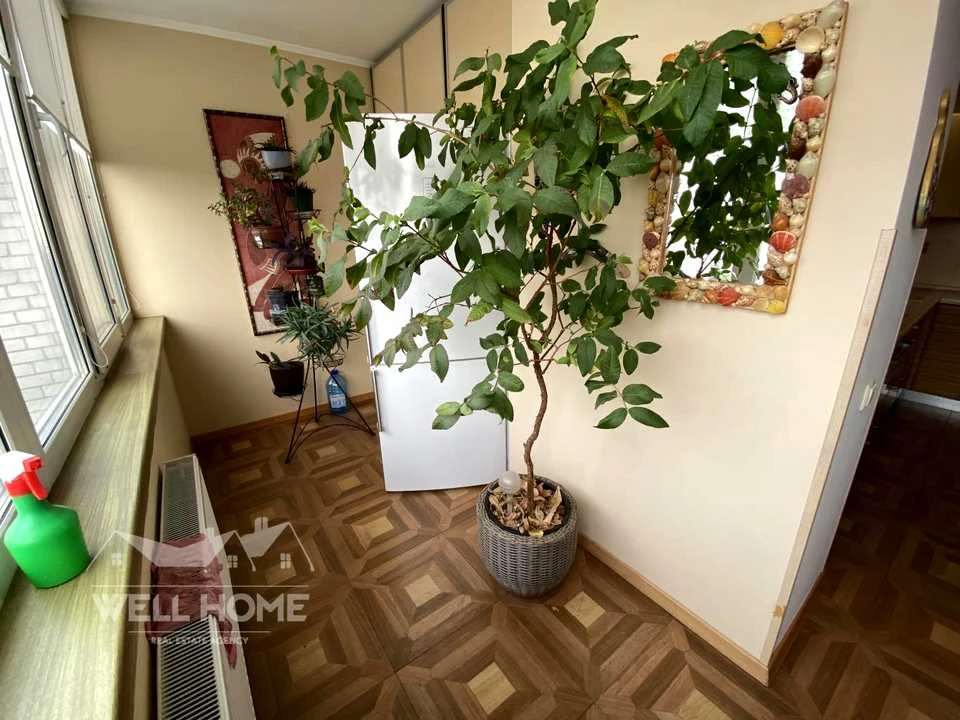 Apartment. Brovary, Hrushevsky Street