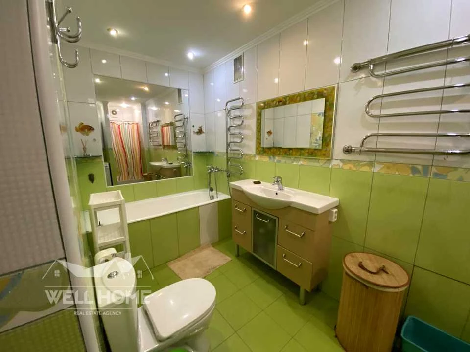 Apartment. Brovary, Hrushevsky Street