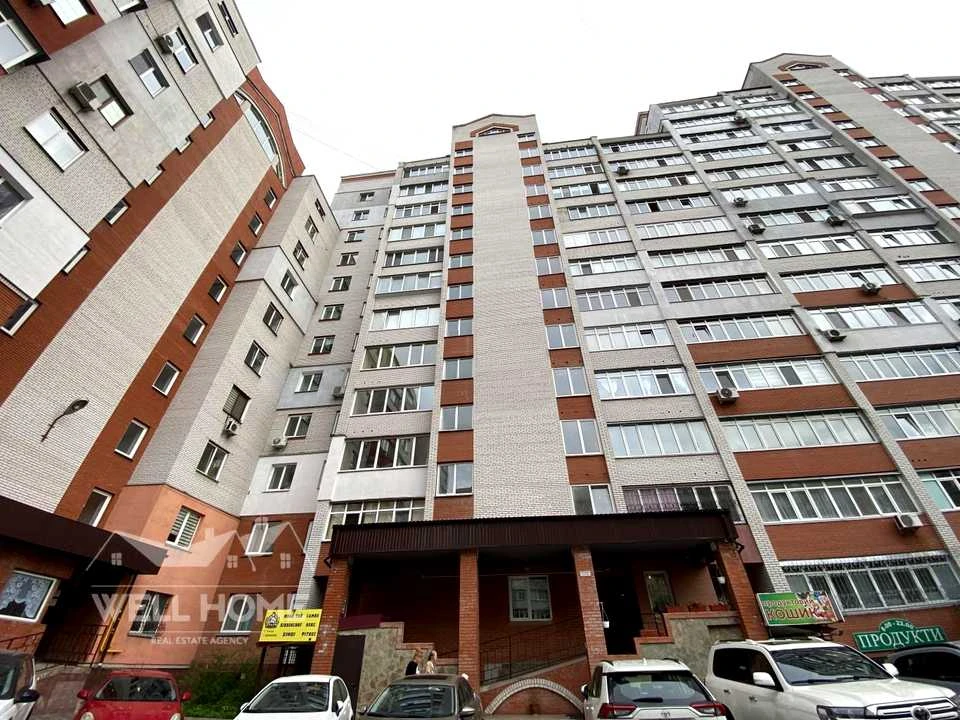 Apartment. Brovary, Hrushevsky Street