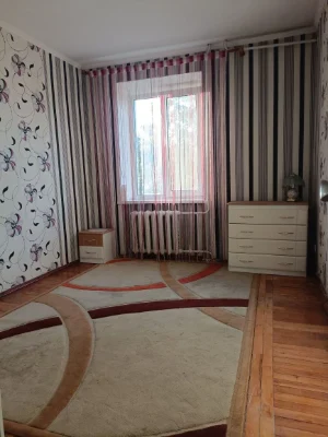 For Sale: 4 rooms, street Moskalenko