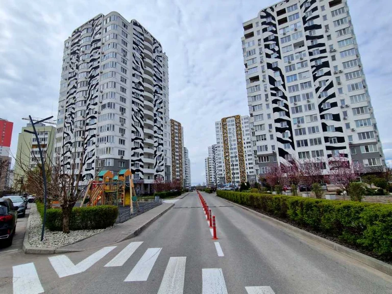 Квартира. Бровары, улица Павла Чубинского