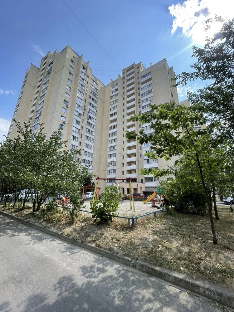 One-bedroom apartment for sale, Moskalenko Street, Brovary