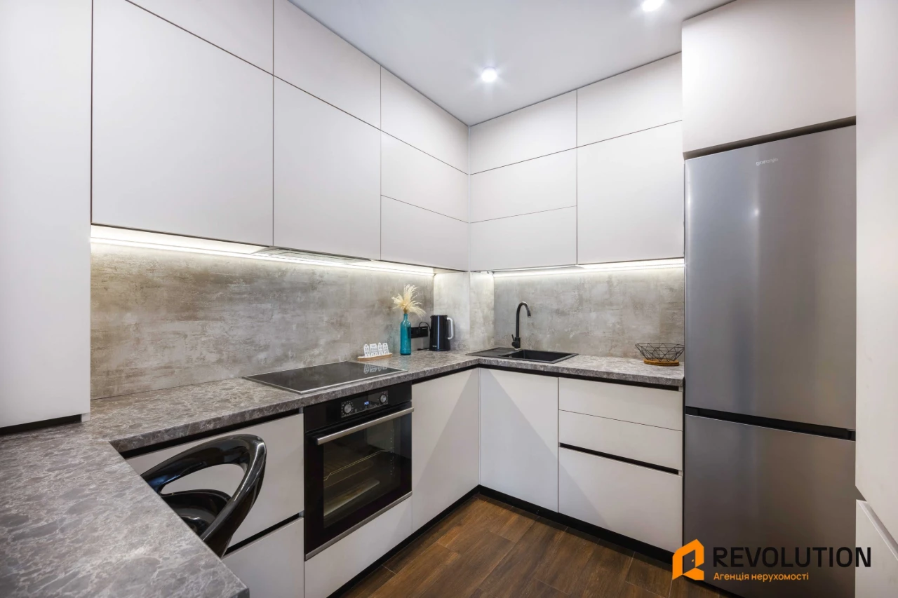 Без комісії. Продаж 1к квартири 49.9м2, м. Бровари вул.Герої