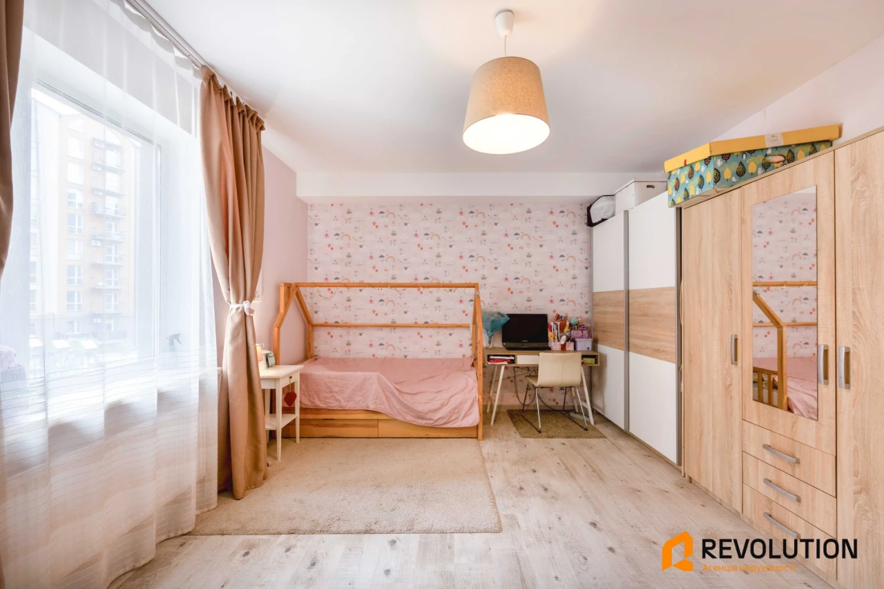 Без комісії. Продаж 1к квартири 49.9м2, м. Бровари вул.Герої