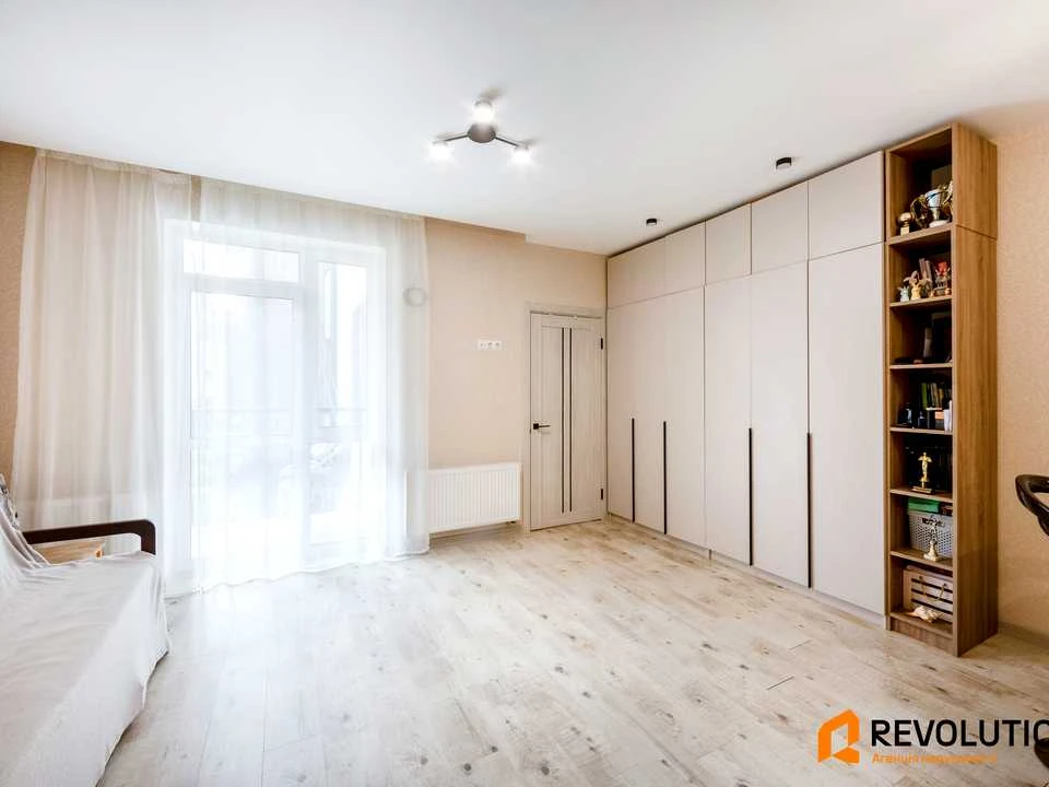 Квартира. Бровари, Героїв Крут вул., (12)