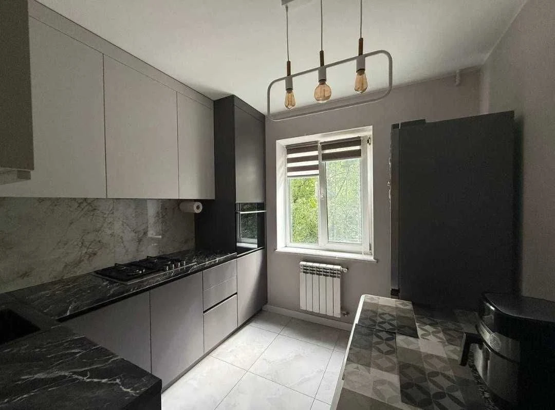 Продаж 2-кімнатній квартири, ЕНЕРГОНЕЗАЛЕЖНА, поверх 3, вулиця Петлюри, Бровари