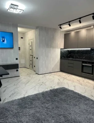 Studio apartment with renovation, 2nd floor, Metalyrgiv 35, Brova