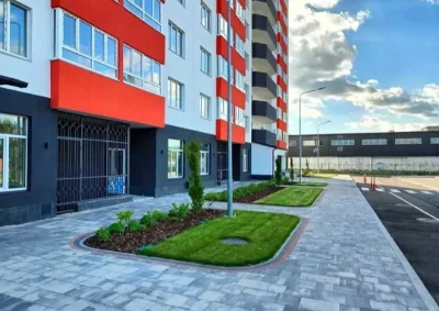 Studio apartment with renovation, 2nd floor, Metalyrgiv 35, Brova