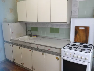 Sale of a 3-room apartment, Independence Avenue 12
