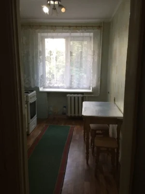 Sale of a 3-room apartment, Independence Avenue 12