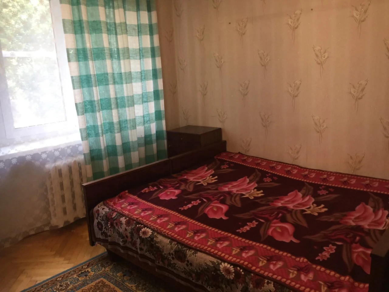 Sale of a 3-room apartment, Independence Avenue 12