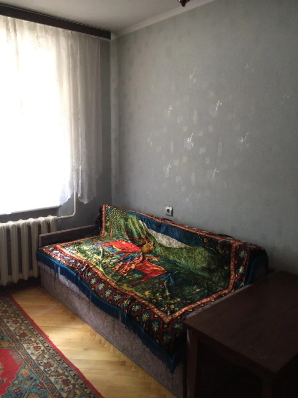 Sale of a 3-room apartment, Independence Avenue 12