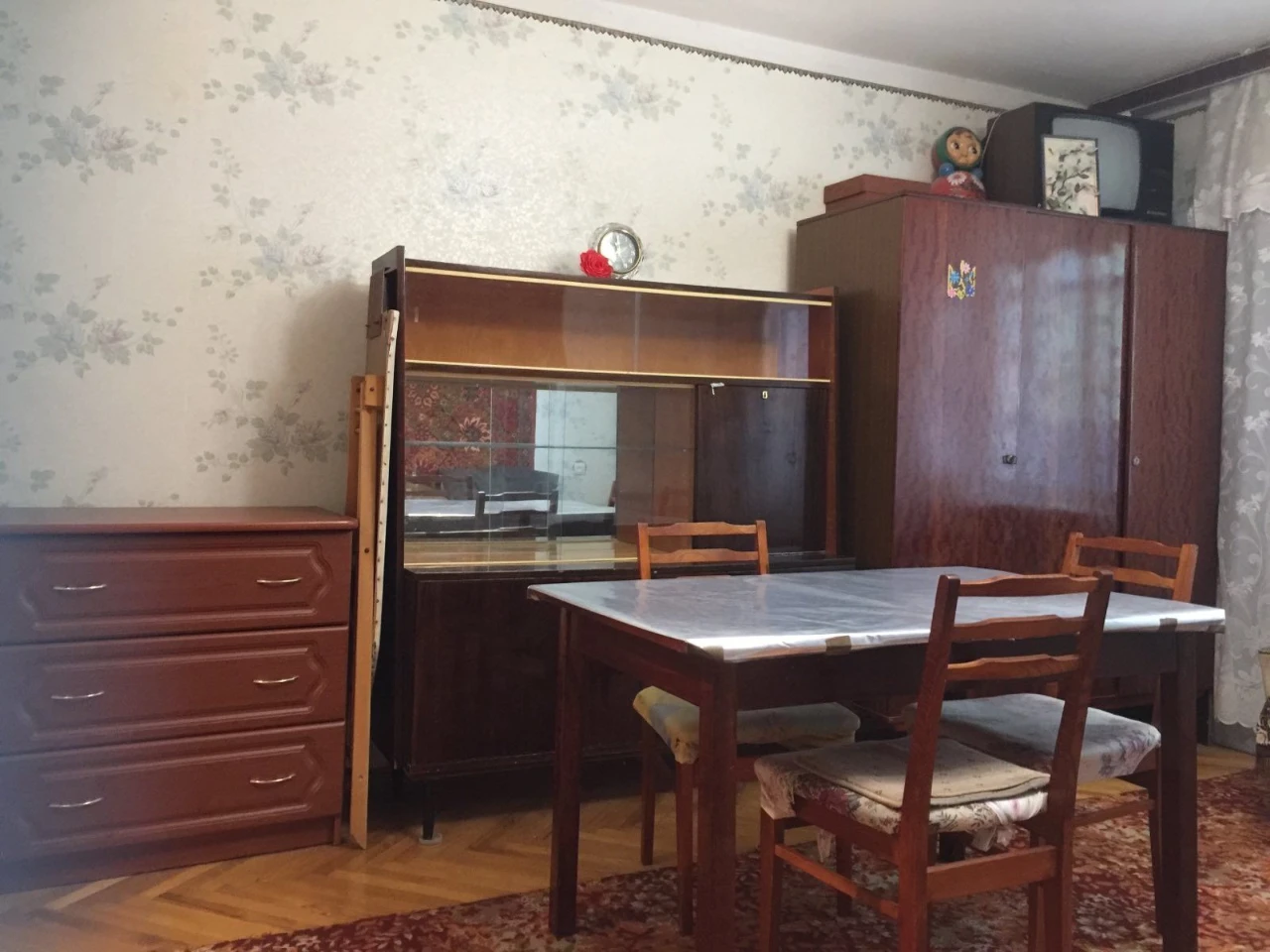 Sale of a 3-room apartment, Independence Avenue 12