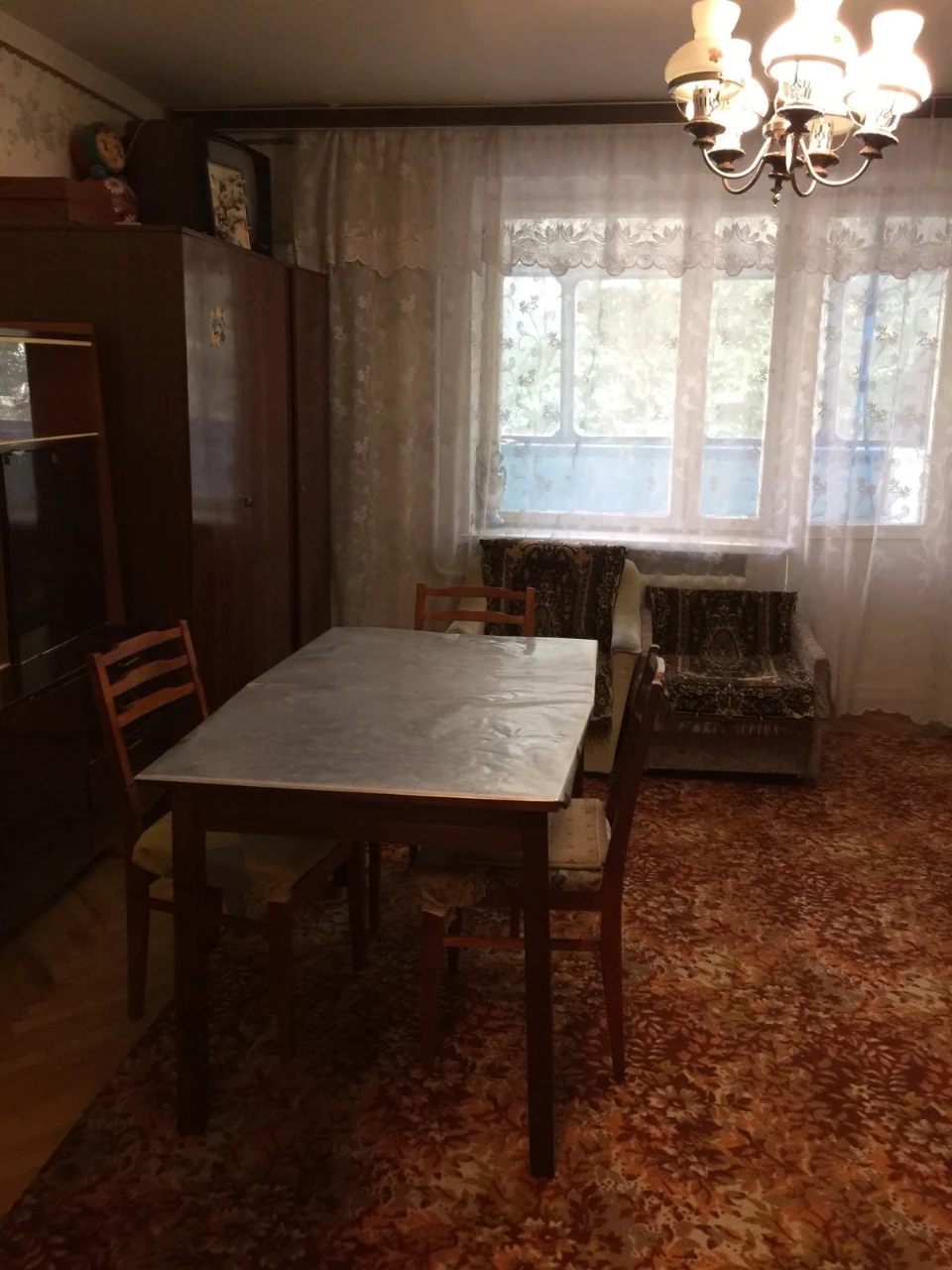 Sale of a 3-room apartment, Independence Avenue 12