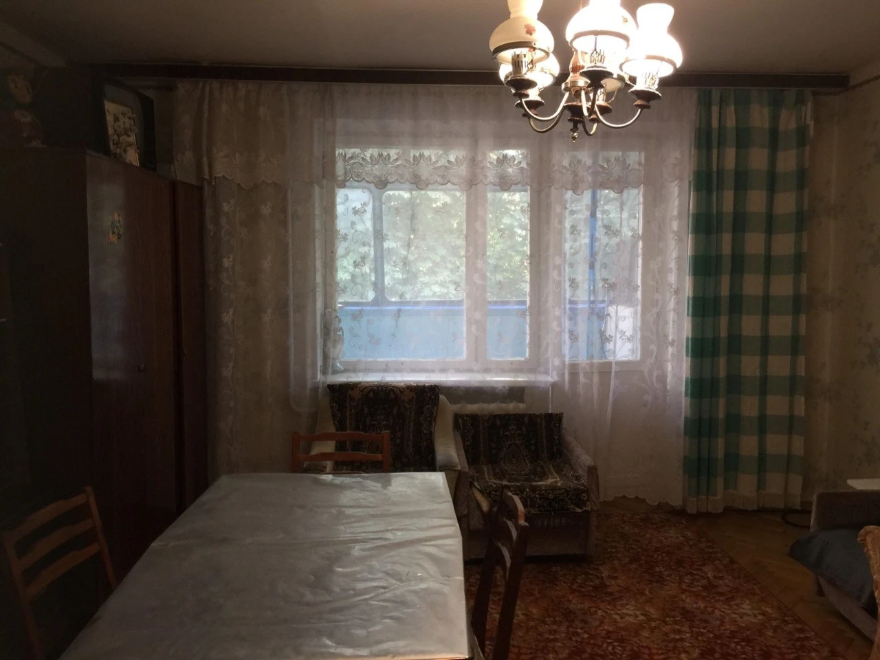 Sale of a 3-room apartment, Independence Avenue 12