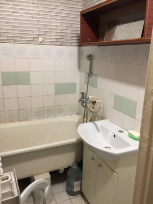 Sale of a 3-room apartment, Independence Avenue 12
