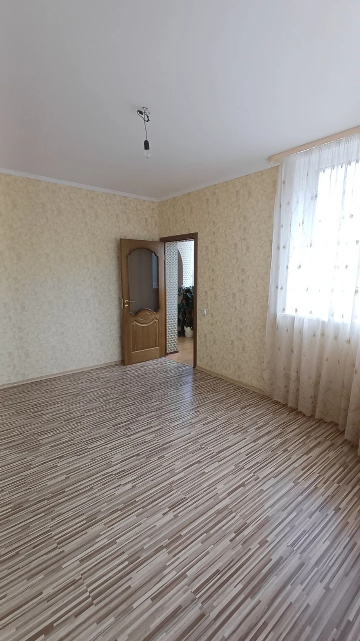 Продажа 1-комнатной квартиры в ЖК "Купава", ул. Симоненка, г. Бровары