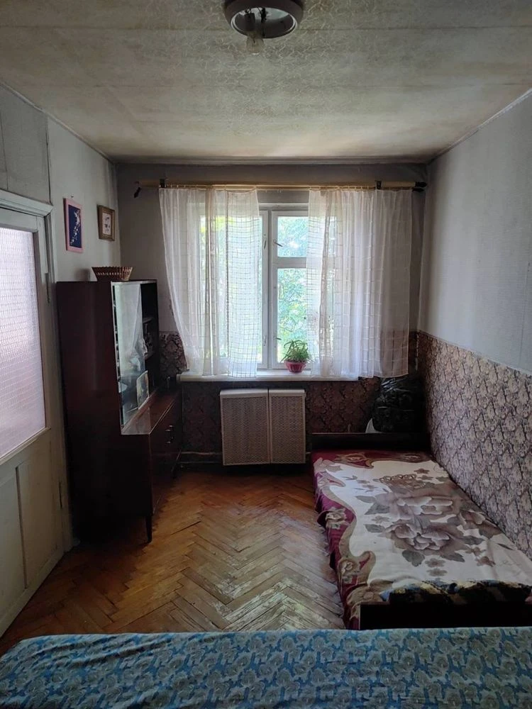 2-room apartment for sale in the city center!
