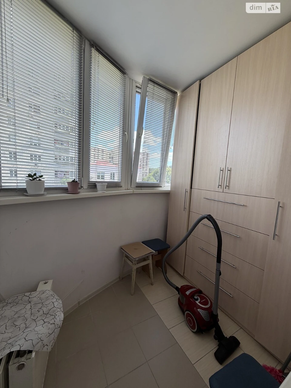 Apartment for Sale: Green Parrot
