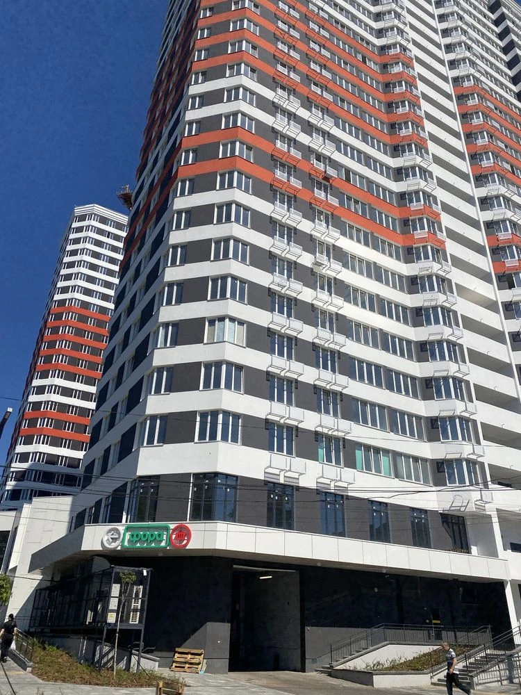 Продам 1 кімнатну квартиру ЖК Атлант , Бровари, Терміново.
