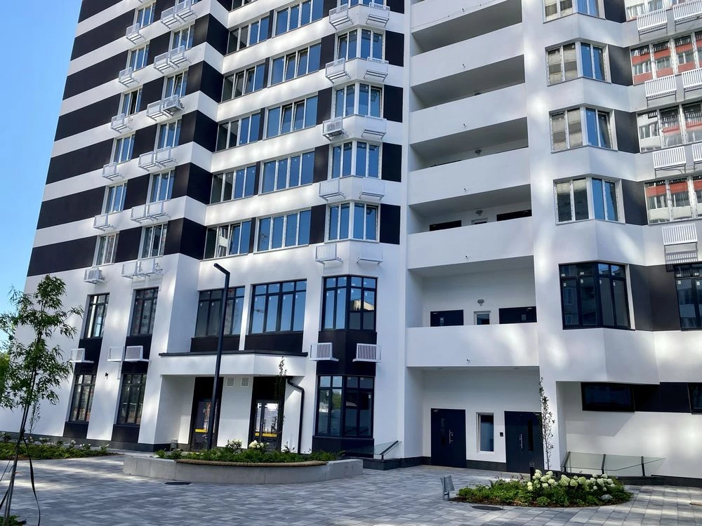 Продам 1 кімнатну квартиру ЖК Атлант , Бровари, Терміново.