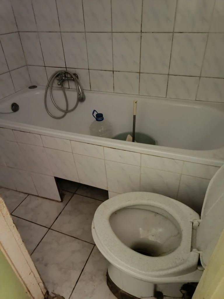 Продам однокімнатну квартиру в Броварах район масів.