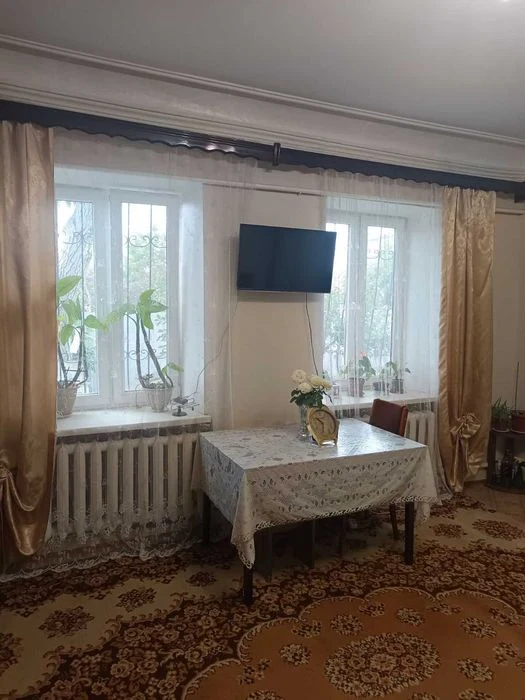 I will sell a part of a house on Slobodka major renovation