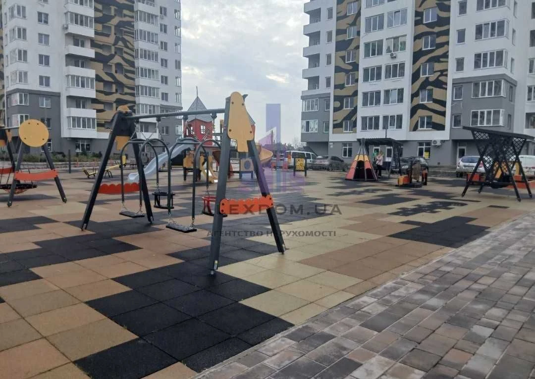 Продаж, 3-кімнатна квартира, 94 кв.м, ЖК "Саванна Сіті", Бровари, вул. Ч