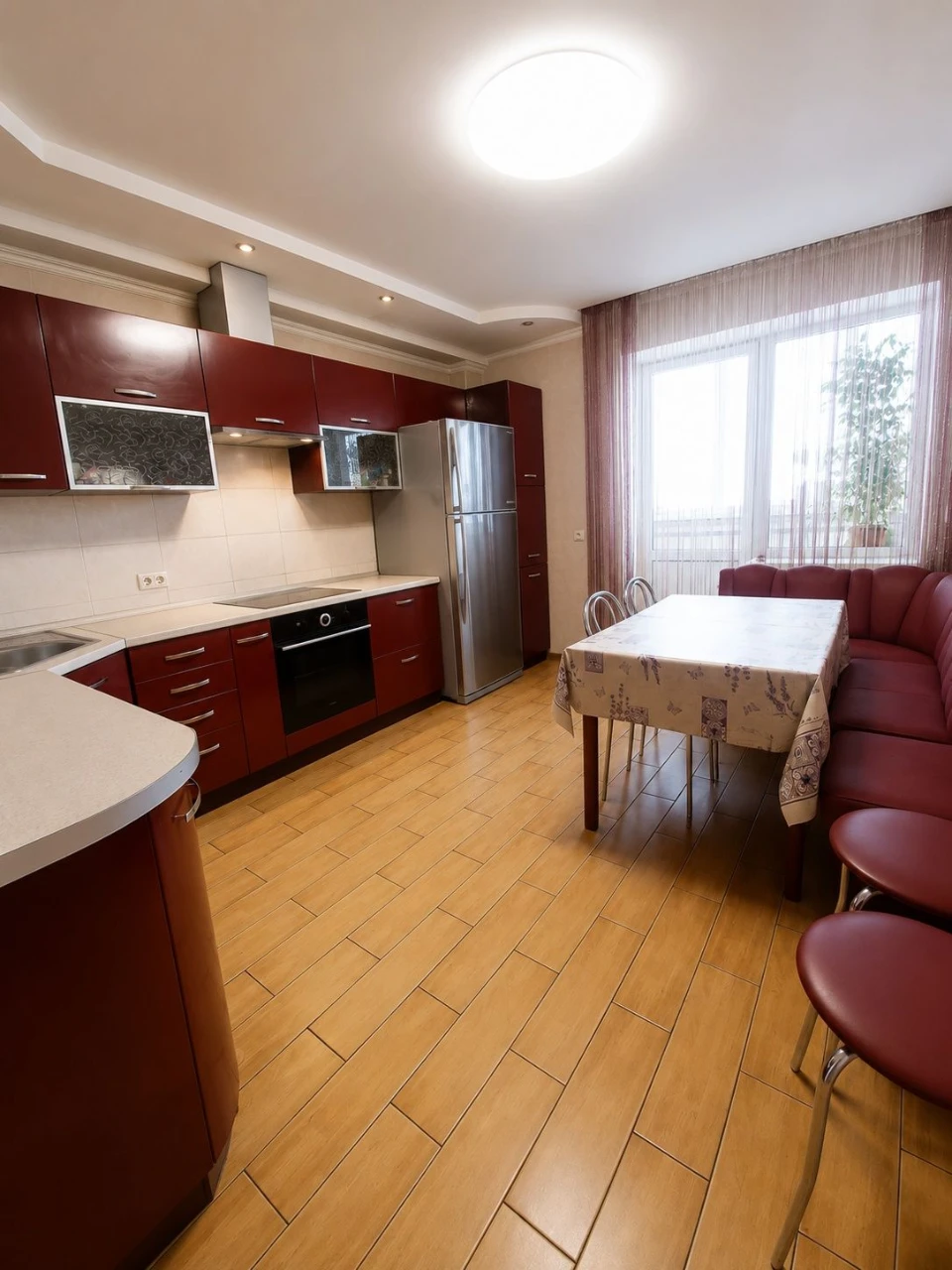 For Sale: 3-Bedroom Apartment near Grove Park