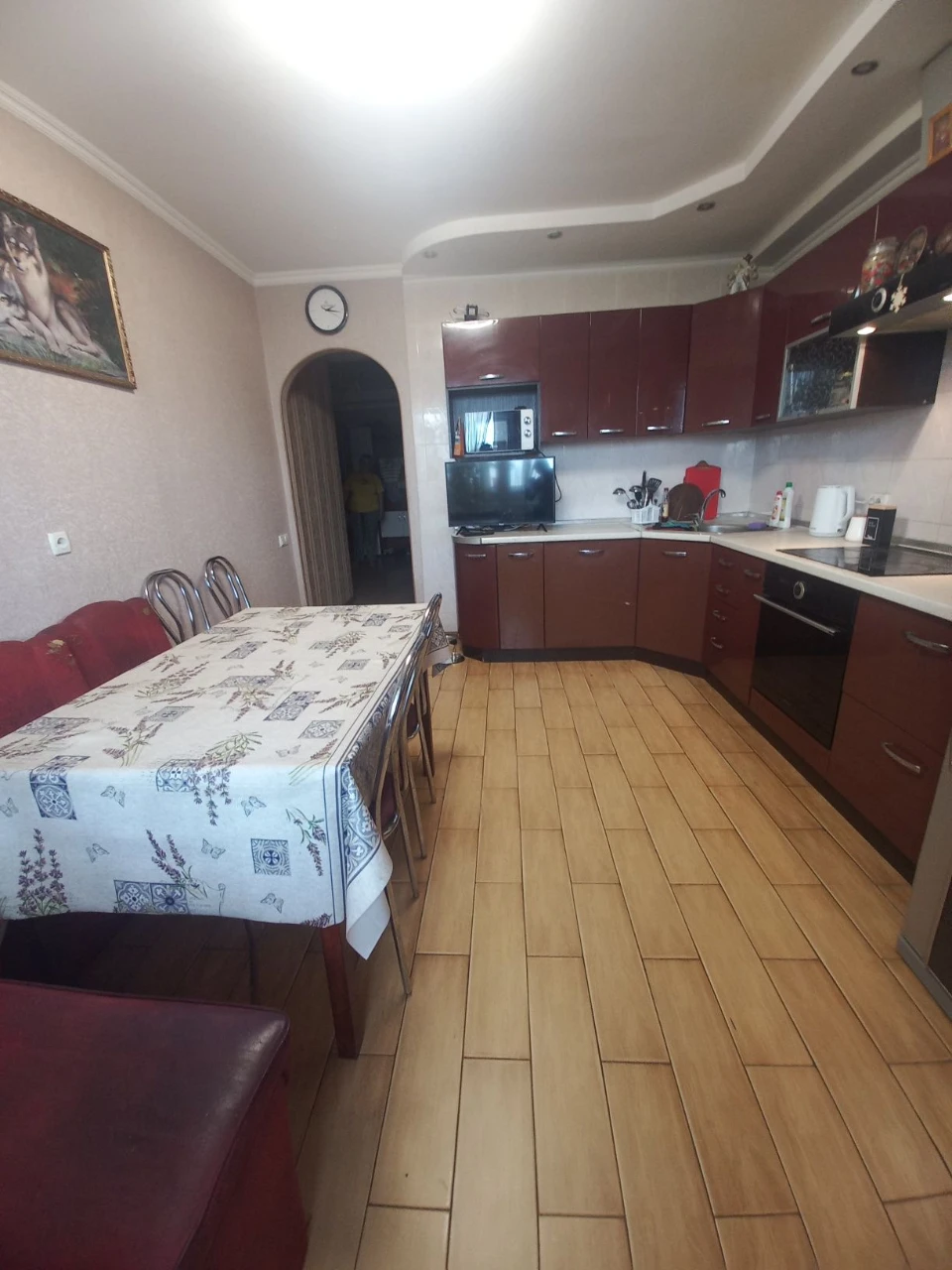 For Sale: 3-Bedroom Apartment near Grove Park
