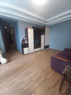 For Sale: 3-Bedroom Apartment near Grove Park