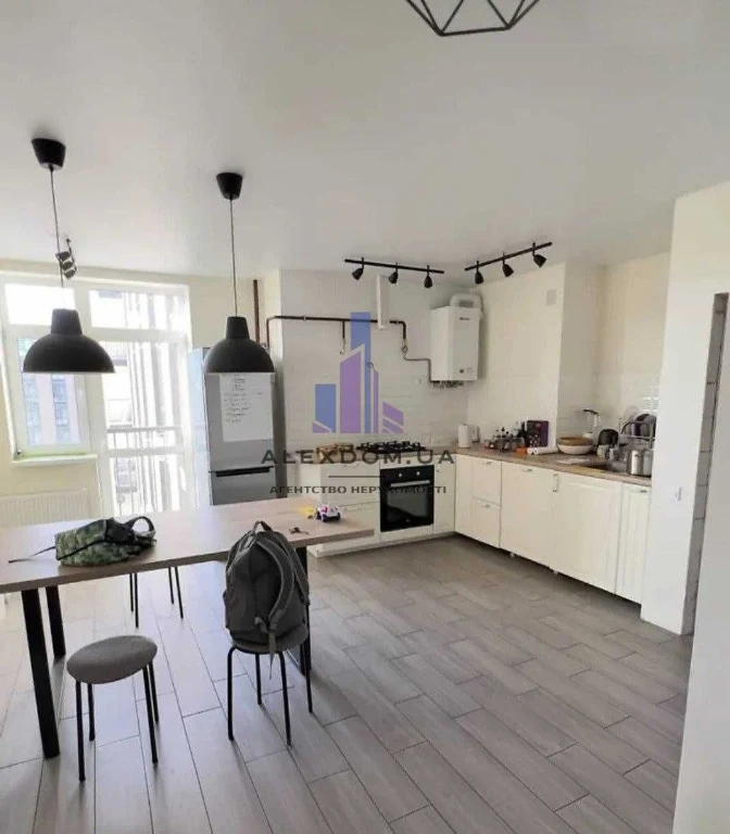 Продаж 2-кімнатної квартири 78 м², вул. Луценка, 27. ЖК «Скандія». Бровар