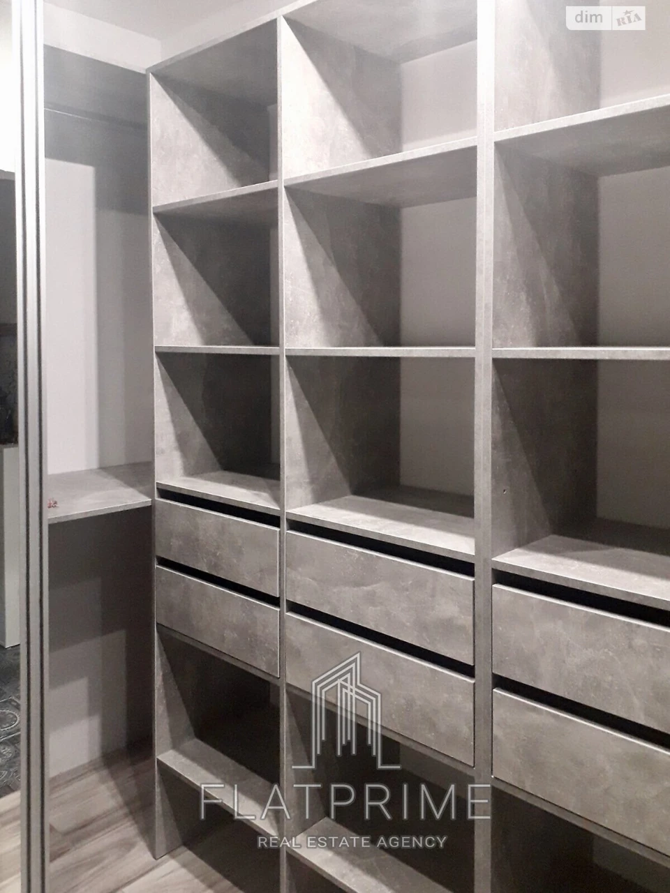 Продаж Квартири в Масиві