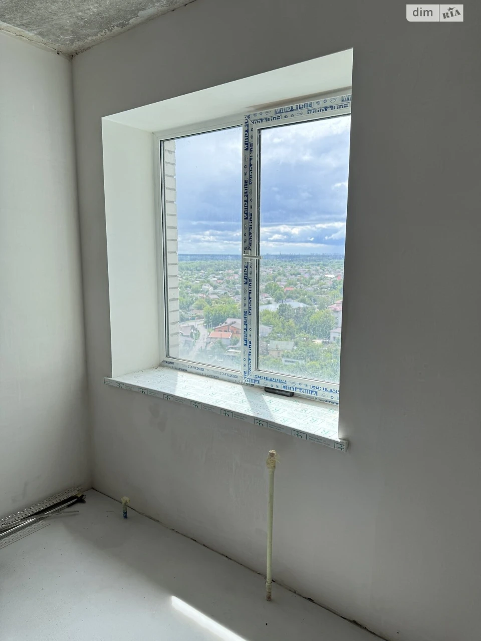 Apartment for Sale: Green Parrot