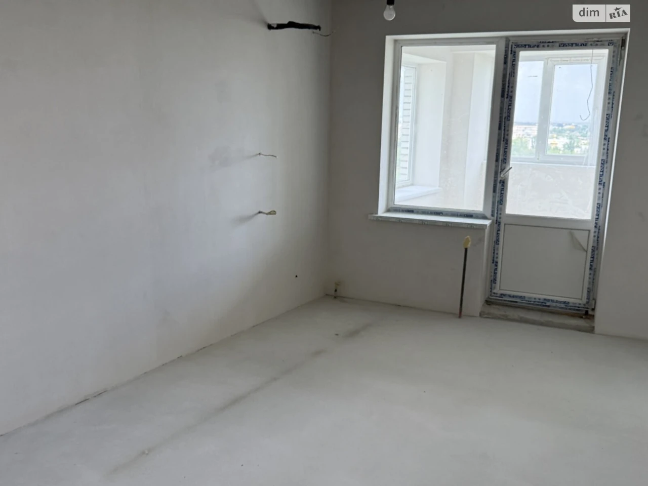 Apartment for Sale: Green Parrot