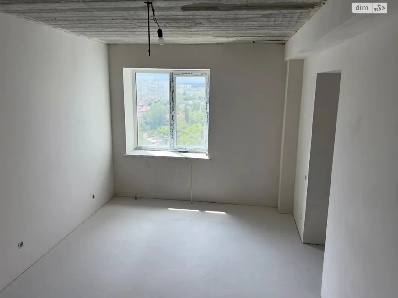 Apartment for Sale: Green Parrot
