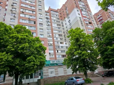 Apartment. Brovary, Nezalezhnosti Blvd. (50 years of October)