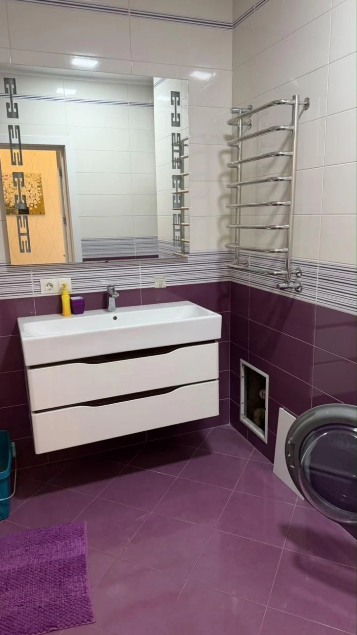 Sale of a 3-room apartment on the 5th floor, 112 sq.m. ЖК Green Quarter